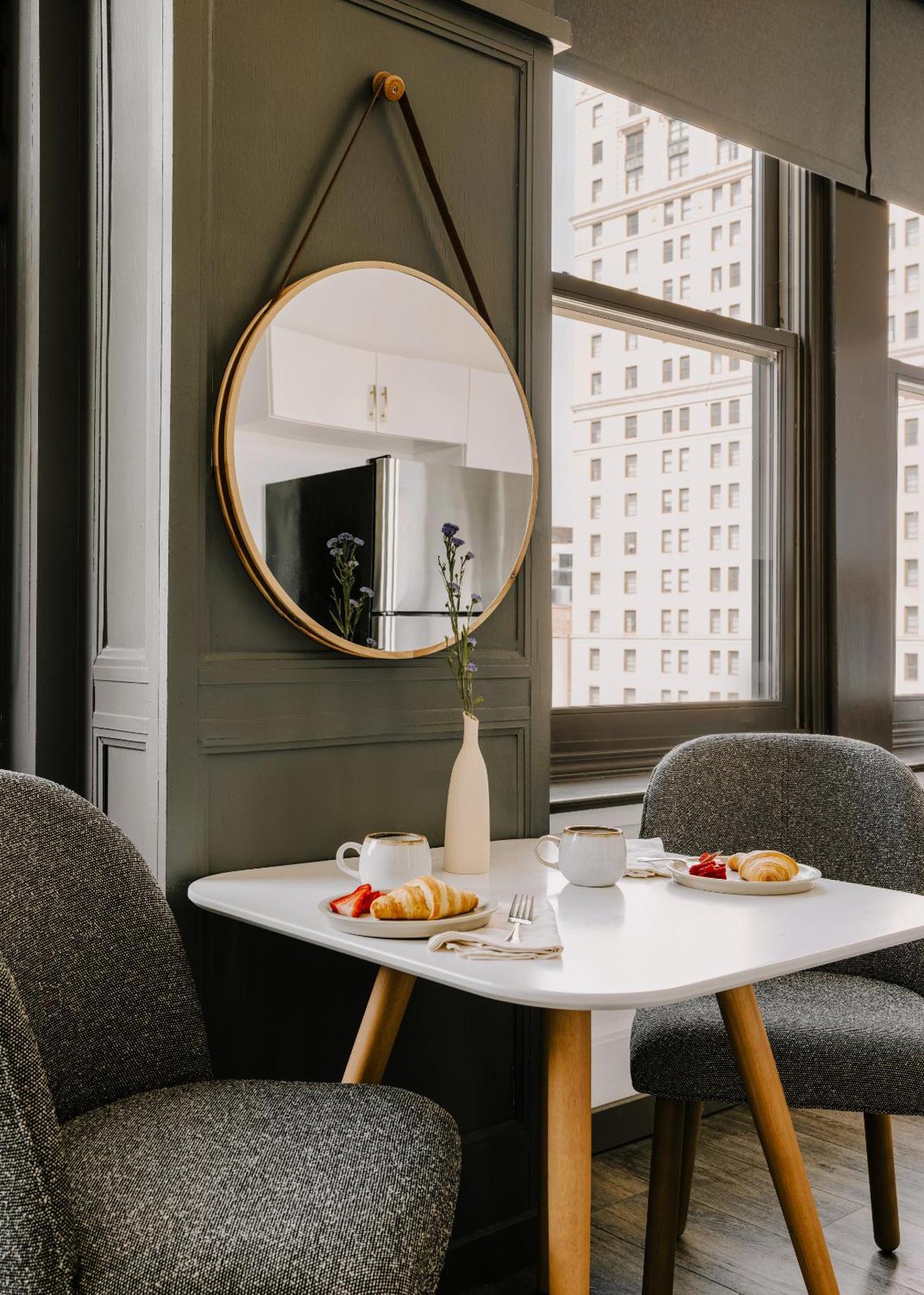 Sonder By Marriott Bonvoy Gabriel Richard Apartments Downtown Detroit Kamer foto